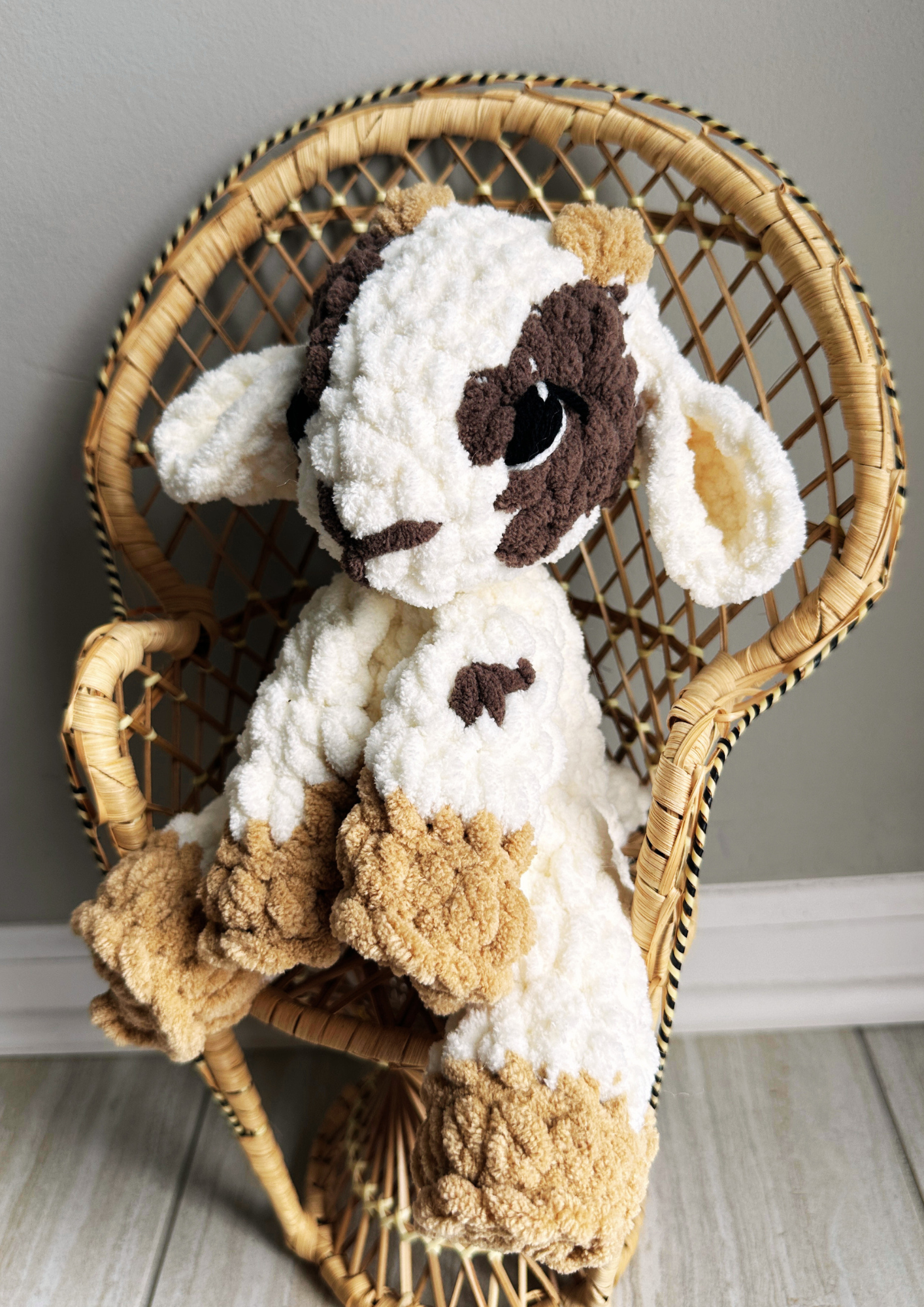 Itty Goat Stuffie